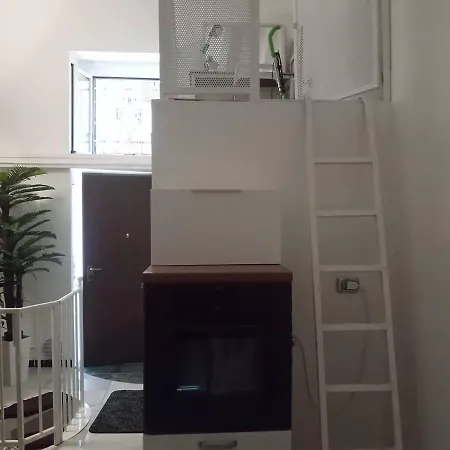 Room In House - 2 Studios With Private Facilities *